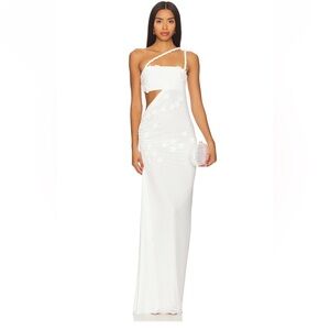 Leslie Gown in white